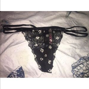 PINK Victoria’s Secret thong